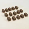 0514102-n-spur-miniatur-braune-ziegelsteine-auf-paletten-04 Gestapelte Ziegel auf EU-Paletten