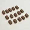 0514102-n-spur-miniatur-braune-ziegelsteine-auf-paletten-05 Gestapelte Ziegel auf EU-Paletten